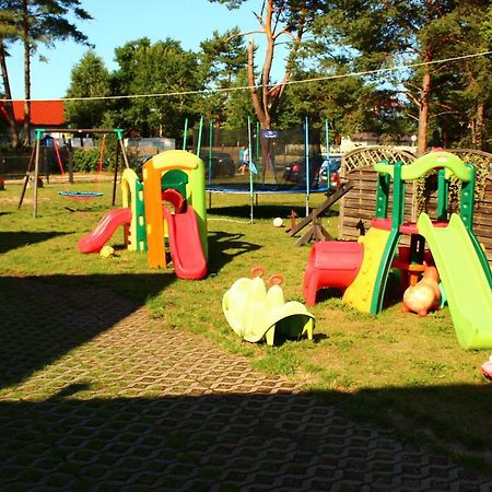 Ferienhaus Holiday Home Domki Raj Jaroslawiec Exterior photo