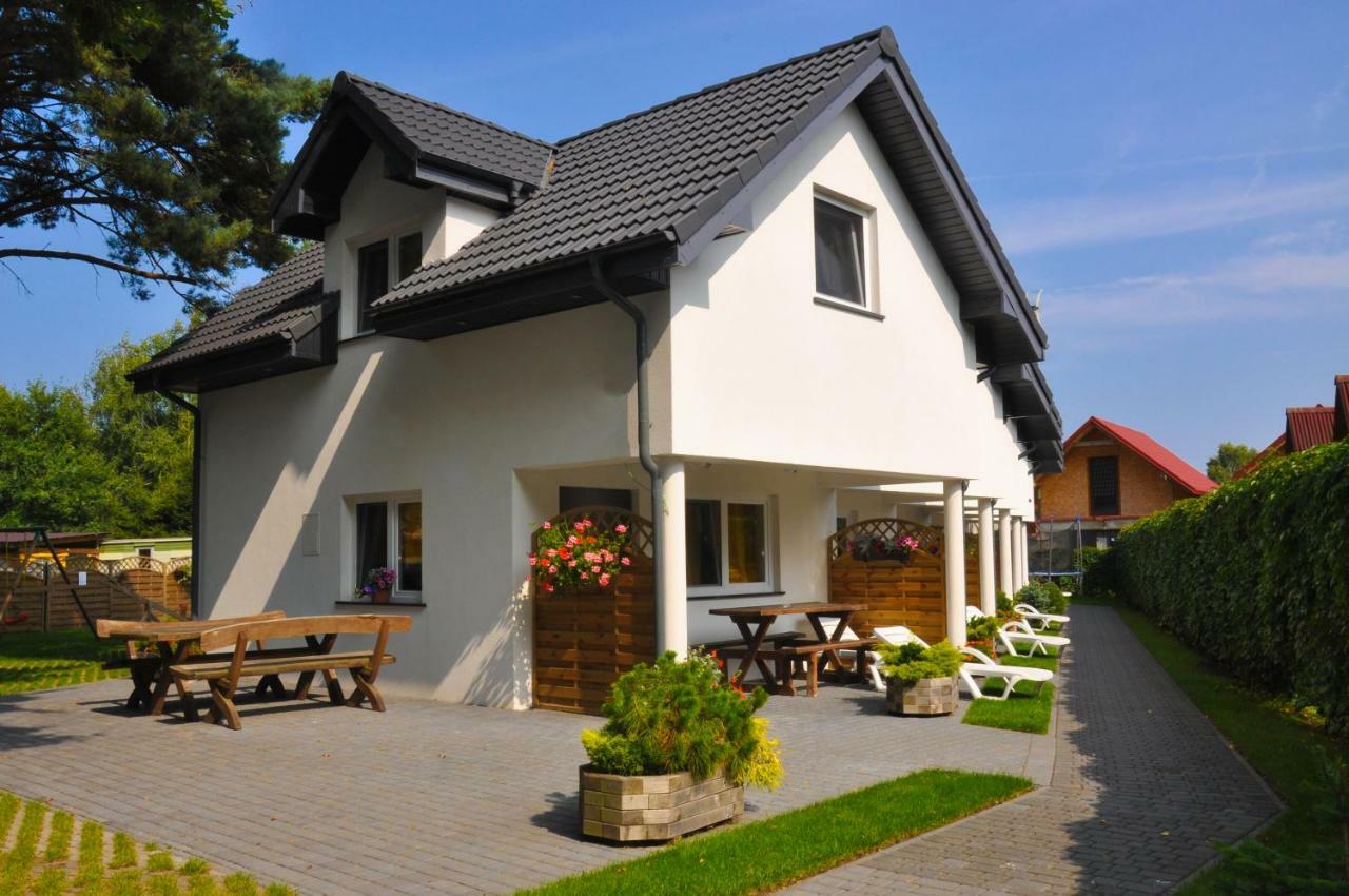 Ferienhaus Holiday Home Domki Raj Jaroslawiec Exterior photo